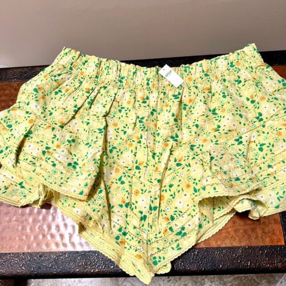NWT Aerie floral ruffle yellow mini skort xxl